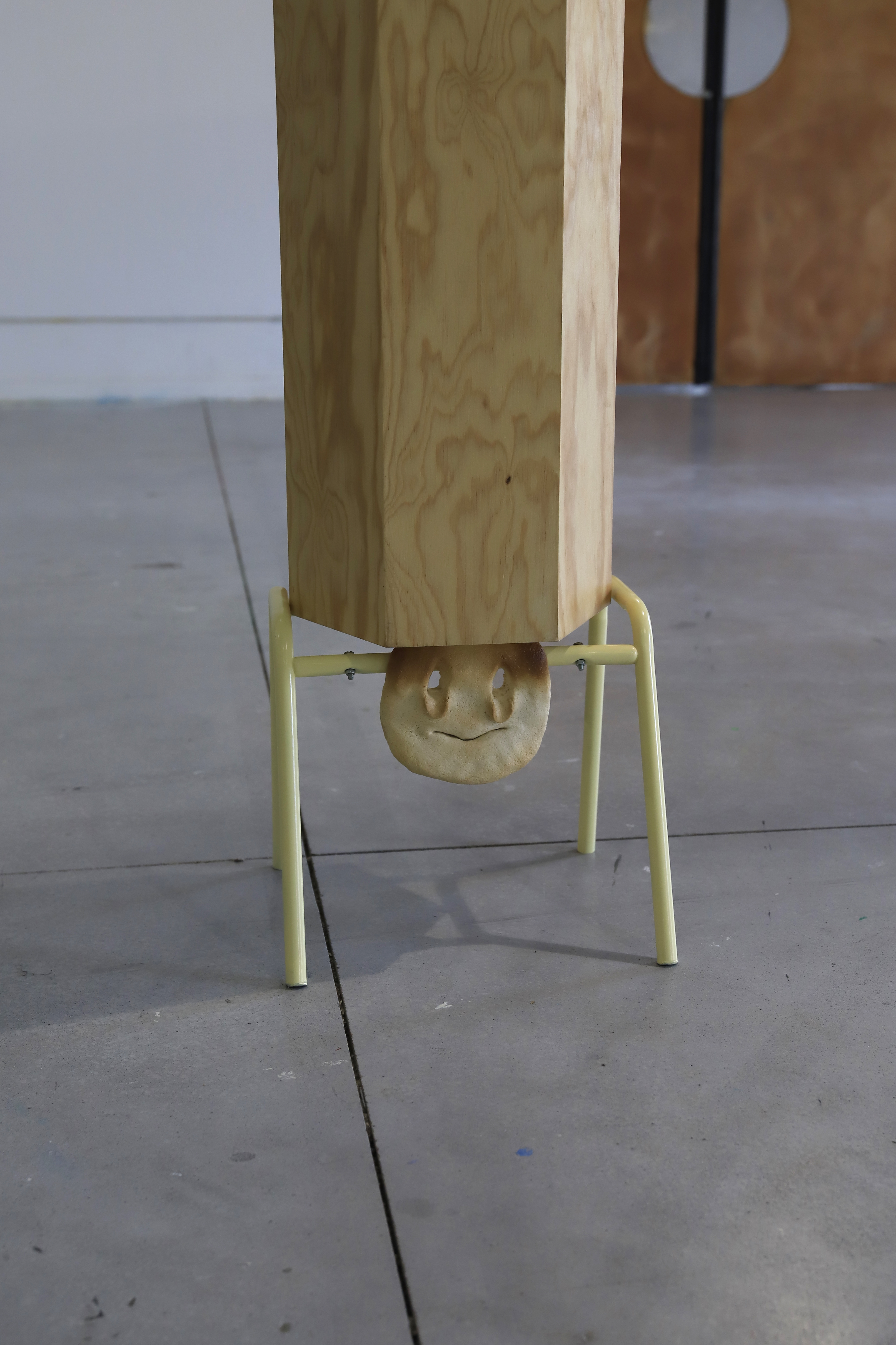 sitting-for-too-long-detail2
